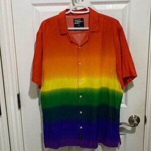 The Hollister Confidence Project Rainbow Button Down Men’s XL